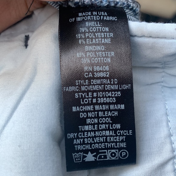 Theory Demitria 2D Women's flare jeans size 2 - Picture 8 of 8